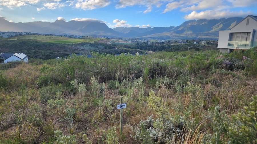 0 Bedroom Property for Sale in Kingswood Golf Estate Western Cape